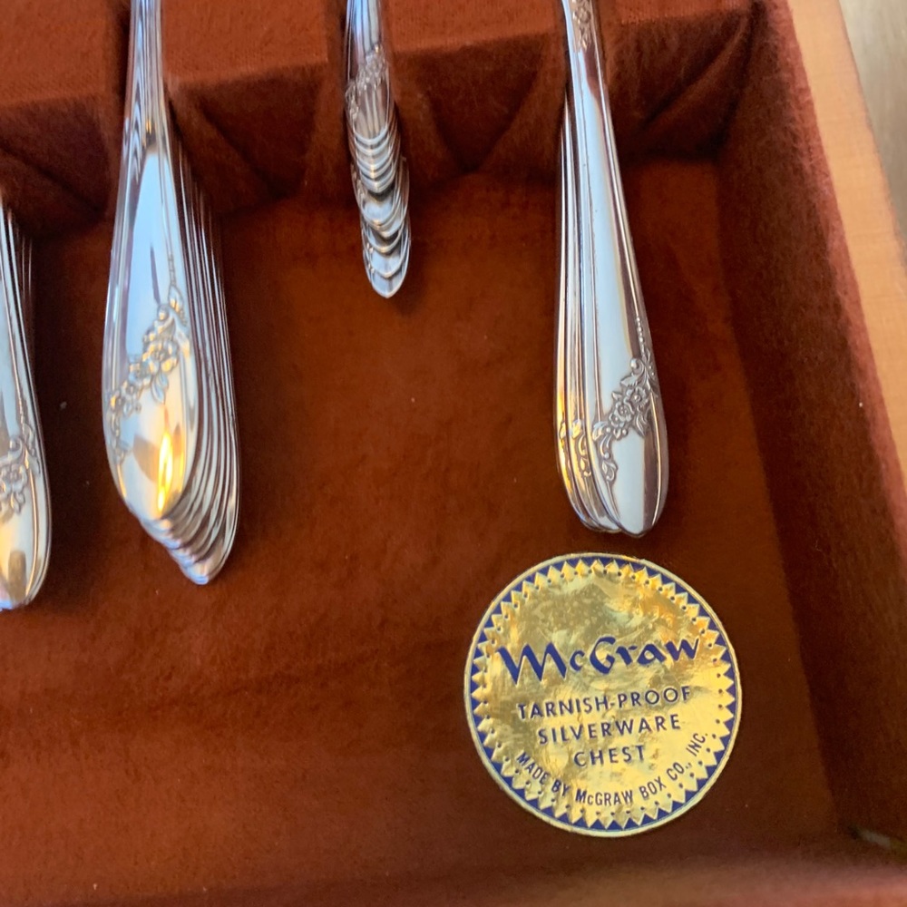 Queen Bess II Tudor Plate silver plate flatware - Picture 14 of 14